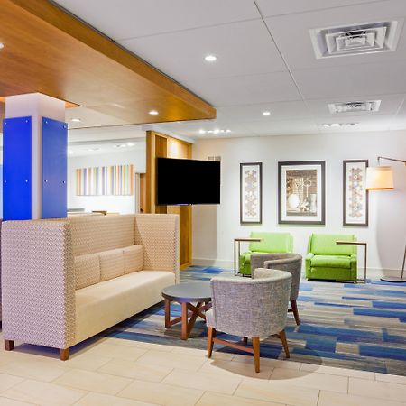 Holiday Inn Express And Suites Des Moines Downtown By Ihg Dış mekan fotoğraf