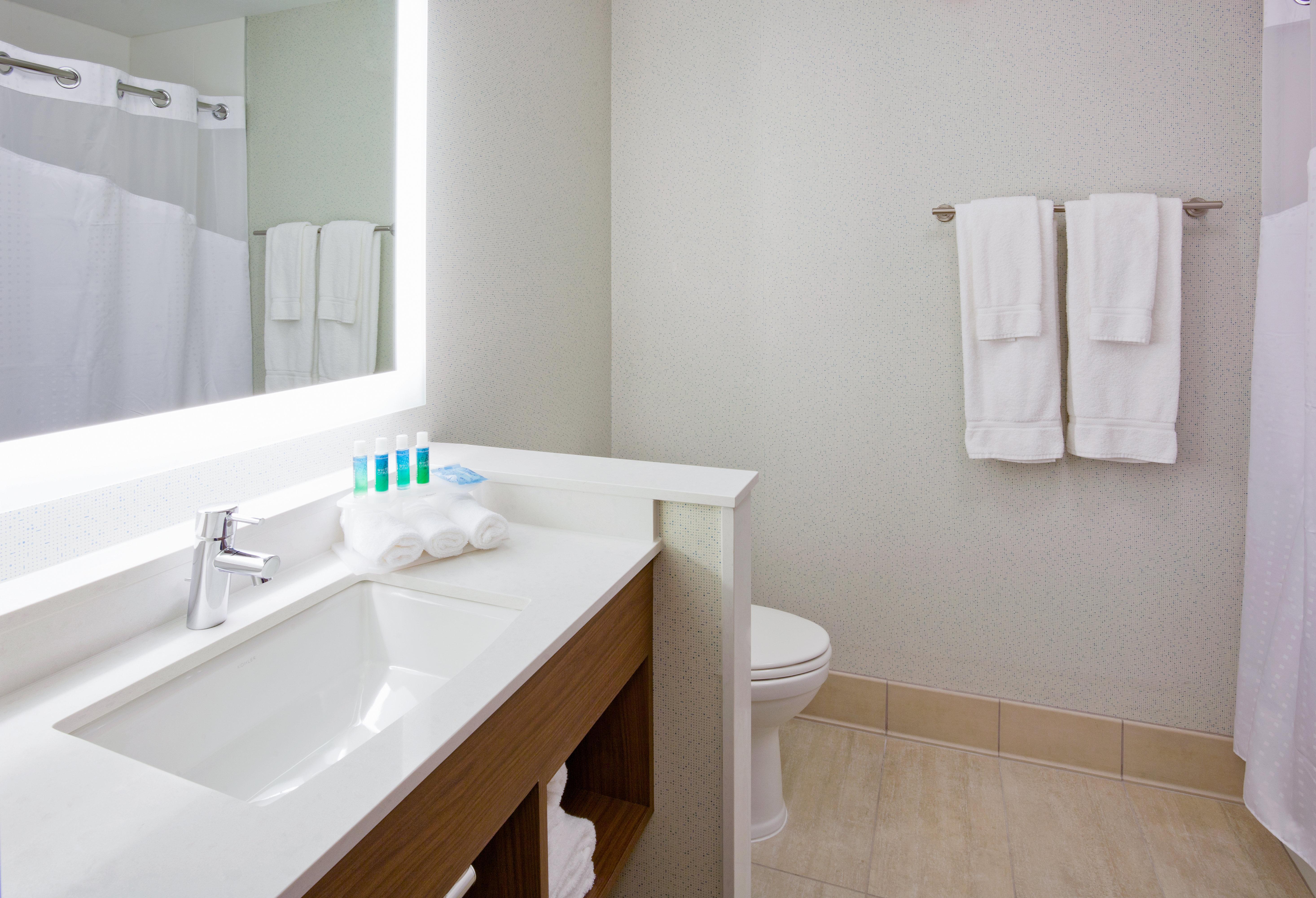 Holiday Inn Express And Suites Des Moines Downtown By Ihg Dış mekan fotoğraf