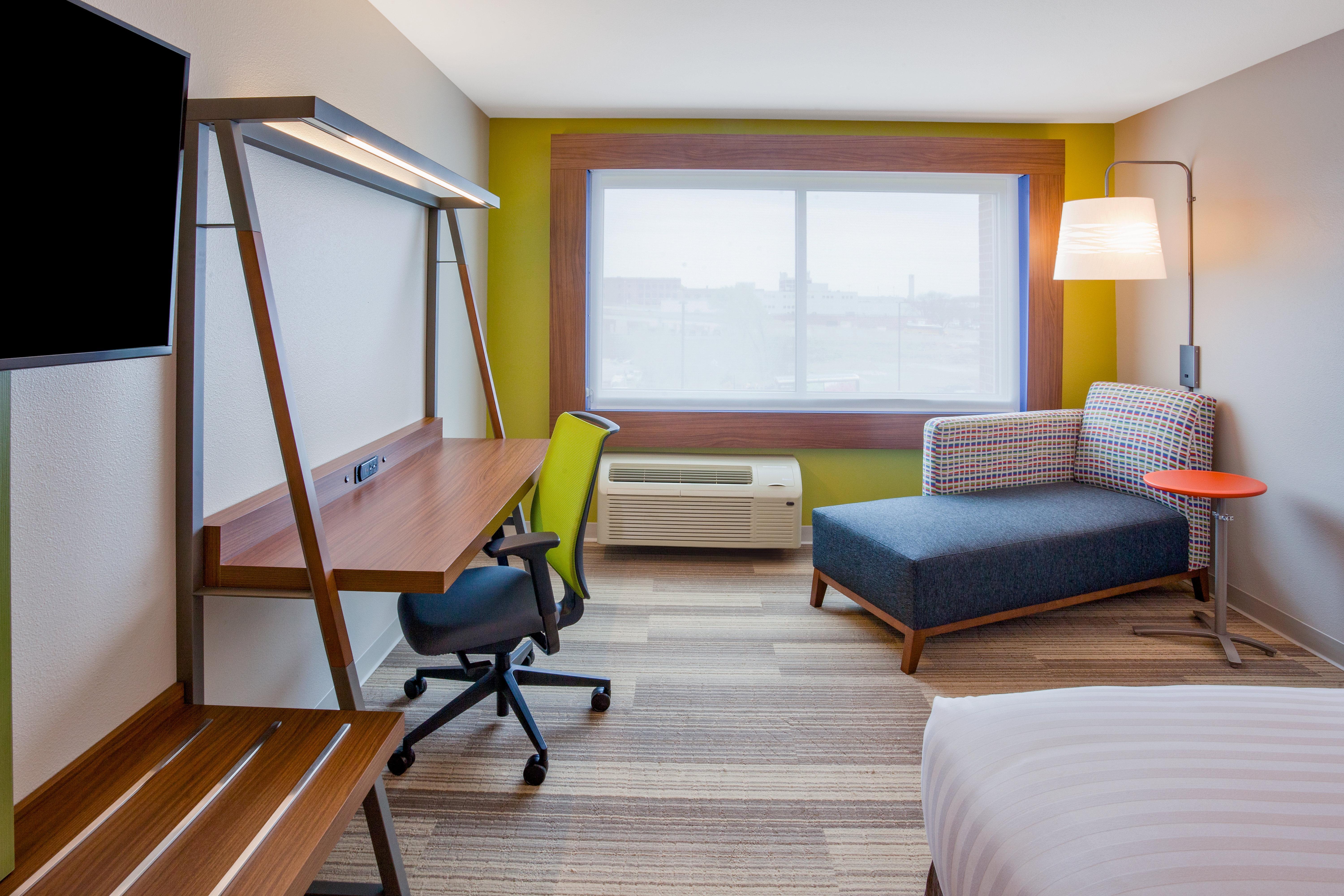 Holiday Inn Express And Suites Des Moines Downtown By Ihg Dış mekan fotoğraf