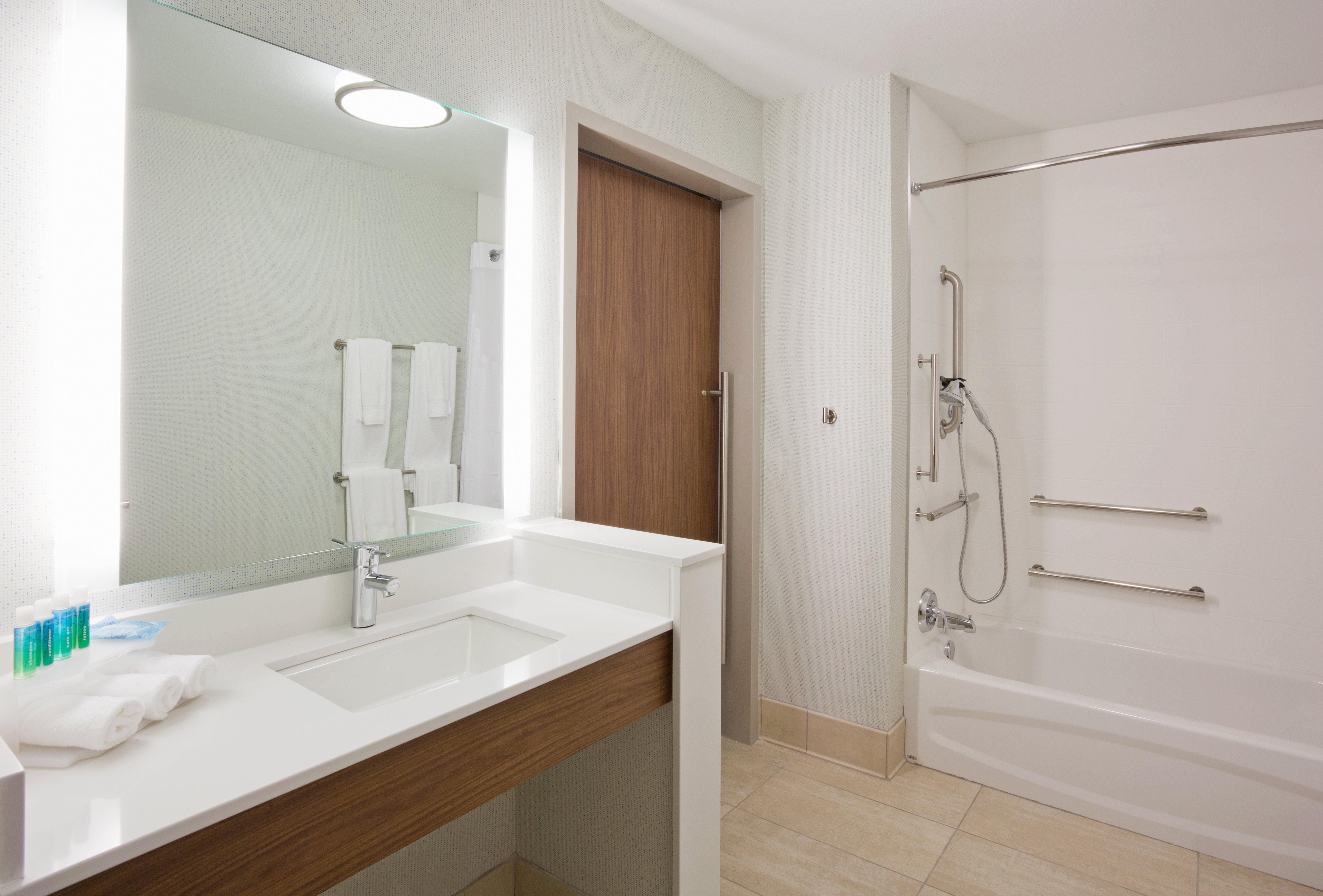 Holiday Inn Express And Suites Des Moines Downtown By Ihg Dış mekan fotoğraf